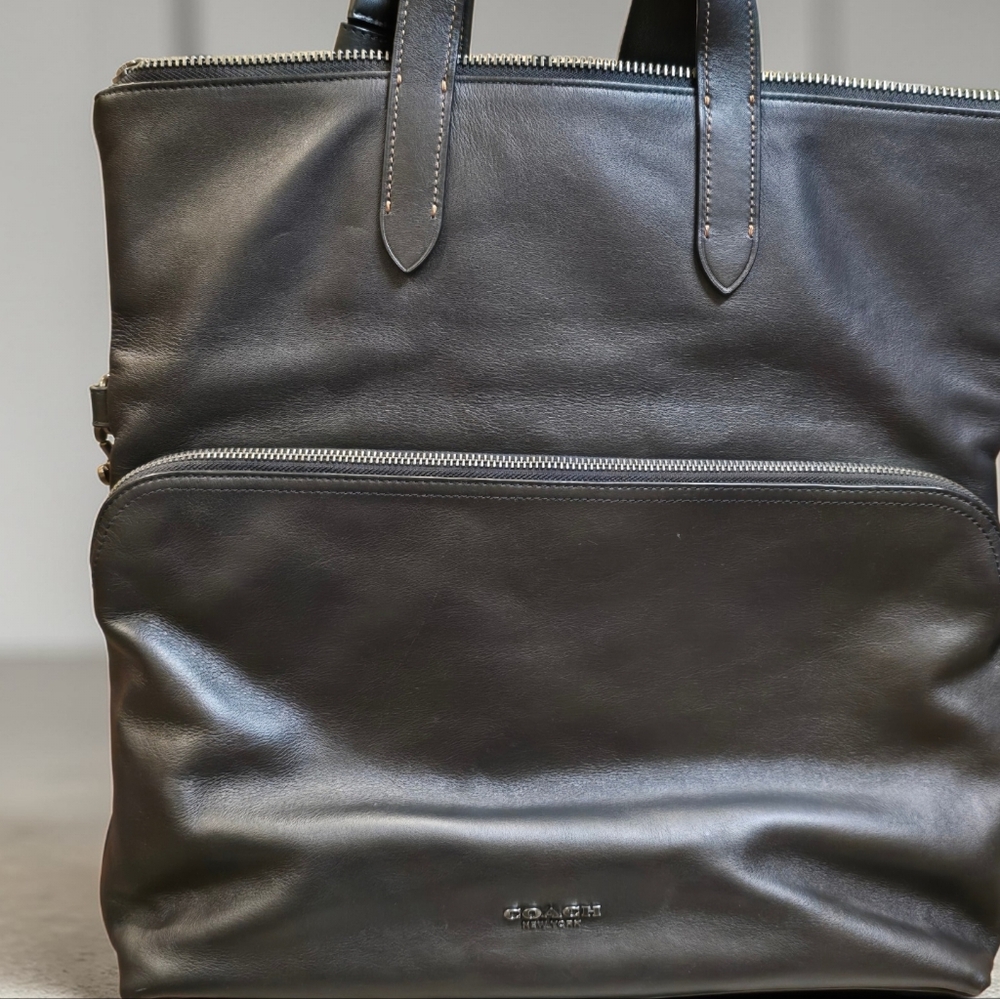 Coach Graham Foldover Tote - Picture 2 of 9